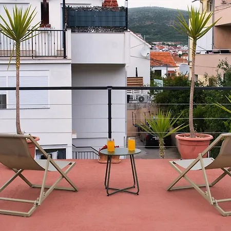 Retreat Tatil Evi